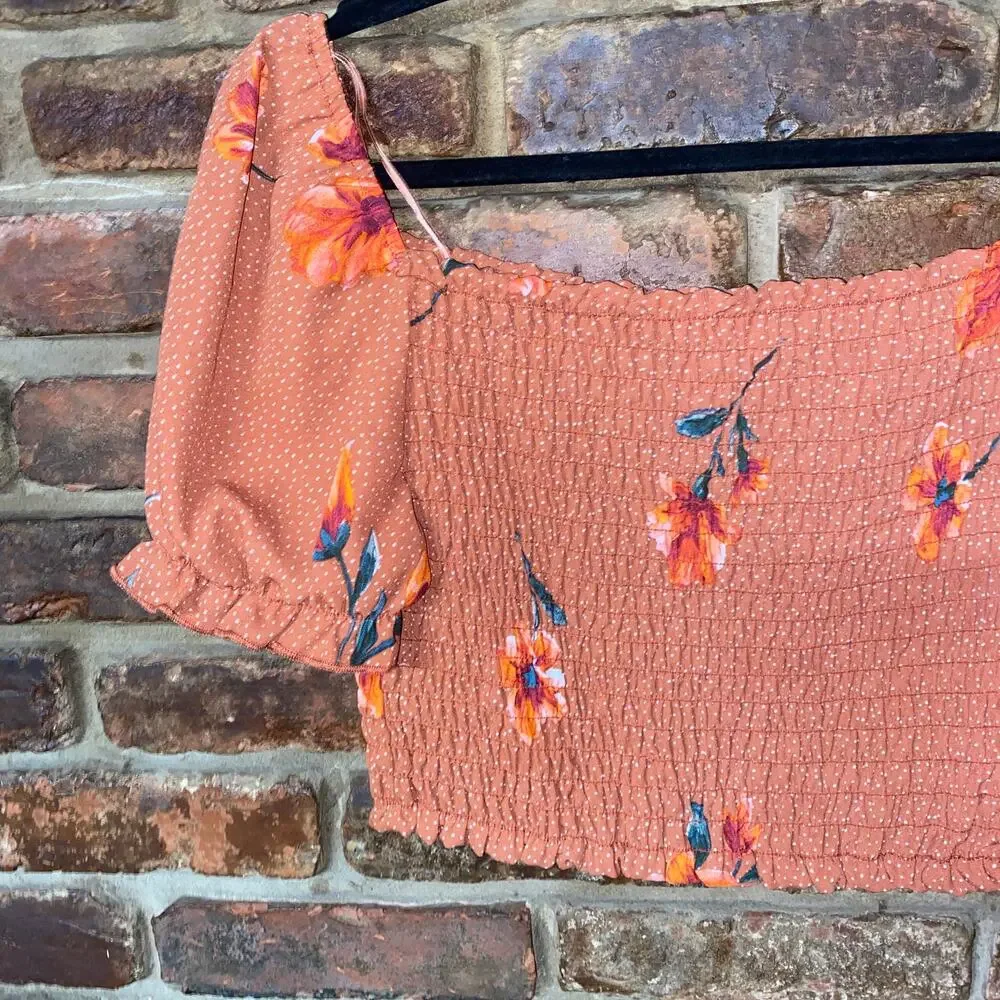 Floral Smocked Off-Shoulder Crop Top - Peach - Picture 2 of 4